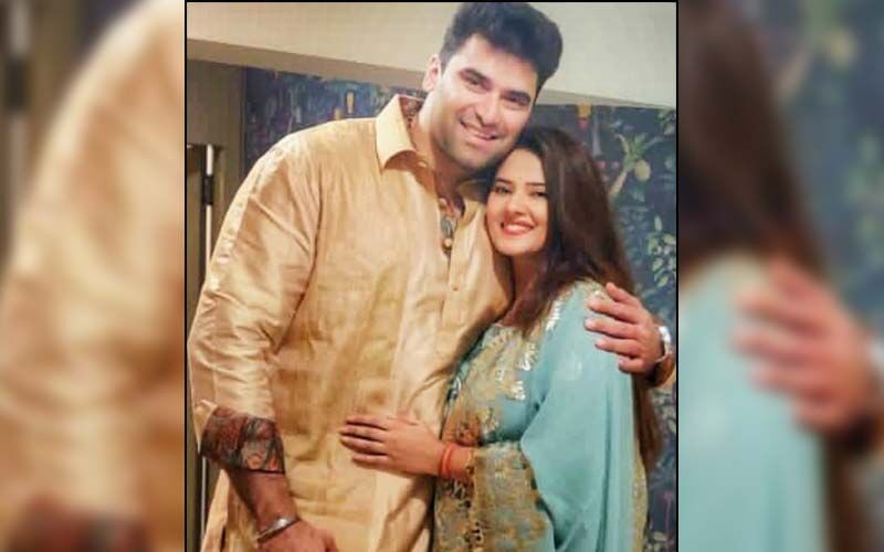 Kratika Sengar And Nikitin Dheer Expecting Their First Child; Sidharth Malhotra, Ankita Lokhande, Ridhima Pandit, And Others Pour In Wishes
