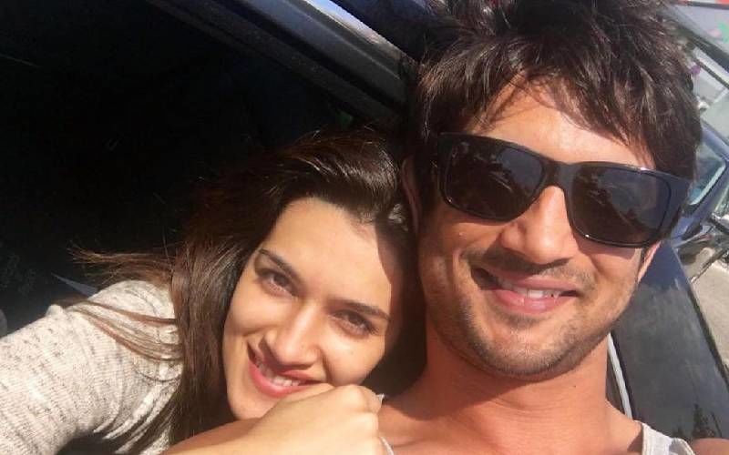A Month After Sushant Singh Rajput's Death, Kriti Sanon Talks About Delusions; Fans Say 'Stay Strong, We Are All There For You'
