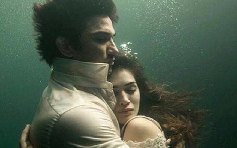 Sushant Singh Rajput Death: Rumoured Ex Kriti Sanon Pays Tribute To Beloved 'Sush'; Pens 'A Part Of My Heart Has Gone With You'