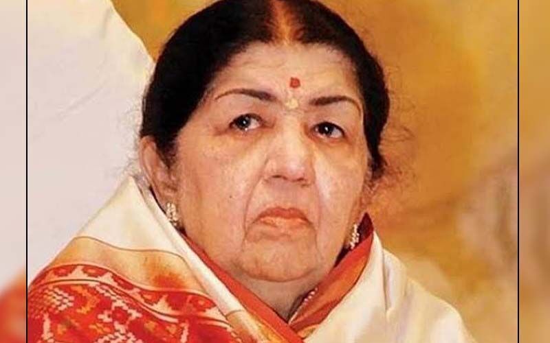 Lata Mangeshkar’s HEALTH Update: Singer Has Both COVID 19 And Pneumonia, Confirms Her Doctor; Her Niece Informs, ‘She Is Doing Fine, Kept In ICU For Precautionary Reasons’