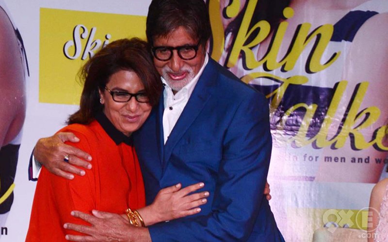 Big B & Neetu Kapoor Take A Walk Down Memory Lane | Spotted