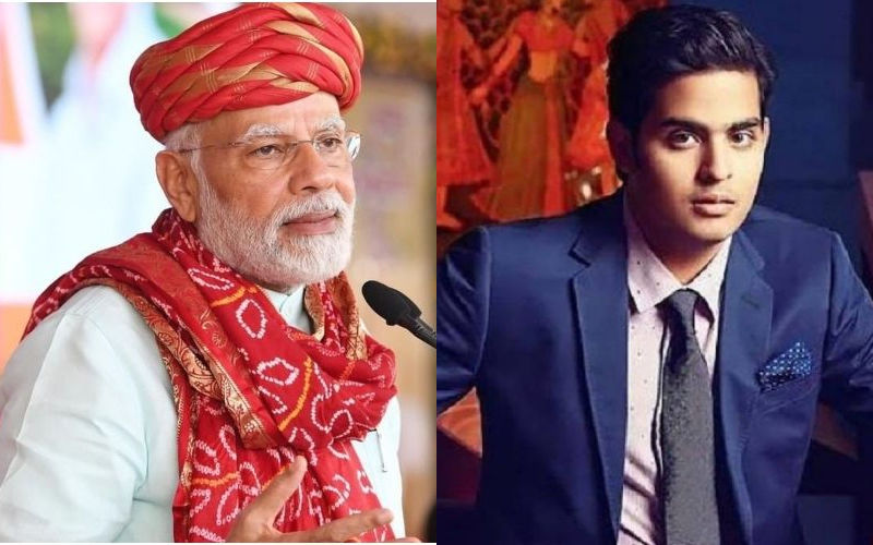 Mukesh Ambani's Son Akash Touches PM Modi's Feet To Seek Blessings At 5G Launch Event, Chairman of Reliance Jio Wins Internet With His Simplicity-WATCH!