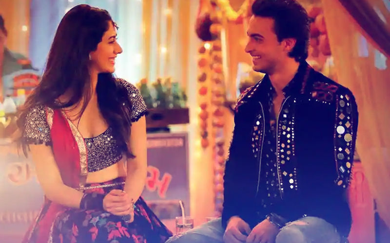 LoveYatri Song Dholida: Aayush Sharma And Warina Hussain's Garba Track Will Find A Place In Your Playlist