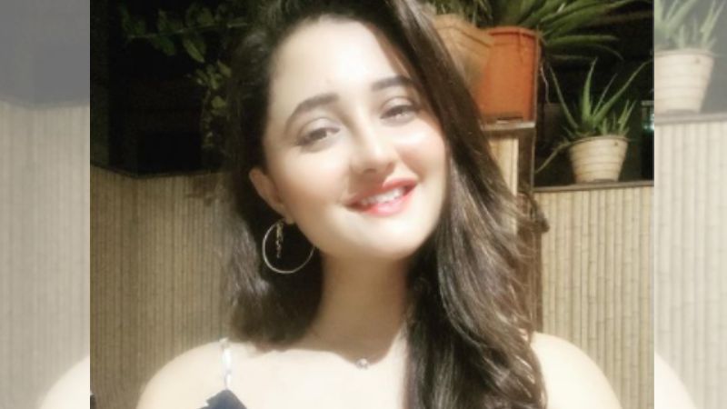 Bigg Boss 13 Star Rashami Desai Raises Her Voice Against Domestic Violence; Preaches 'Women Are Not Objects' On IDEVAW