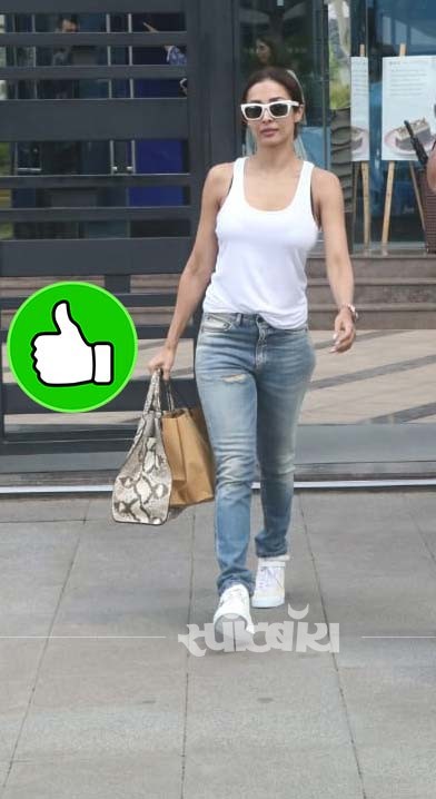 mouni mouni