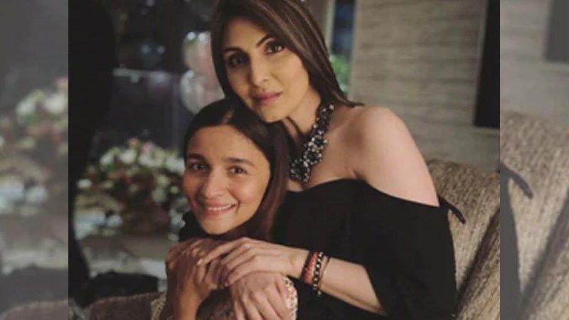 After Alia Bhatt Tests Positive For Coronavirus, Beau Ranbir Kapoor's Sister Riddhima Shares A Happy Throwback Pic With Alia, Shaheen Bhatt And Neetu Kapoor- TAKE A LOOK