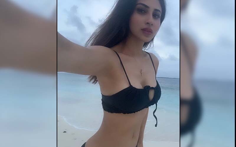 TOO-HOT-TO-HANDLE! Mouni Roy Turns Up The Heat As She Flaunts Her Toned Figure In A Black Bikini