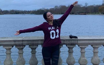 Neeru Bajwa Shares Glowing No Makeup Selfie On Instagram