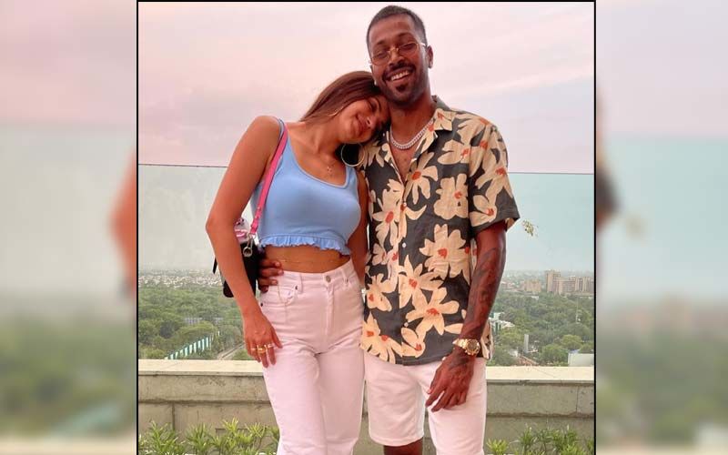 Hardik Pandya And Wife Natasa Stankovic Are All Hearts For Each Other In Latest Romantic Photos; Check Out