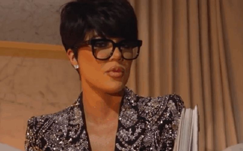 Want To See Khloe Kardashian And Kris Jenner Drunk Like Fish? They Take One Vodka Shot Each Time Fans Do THIS