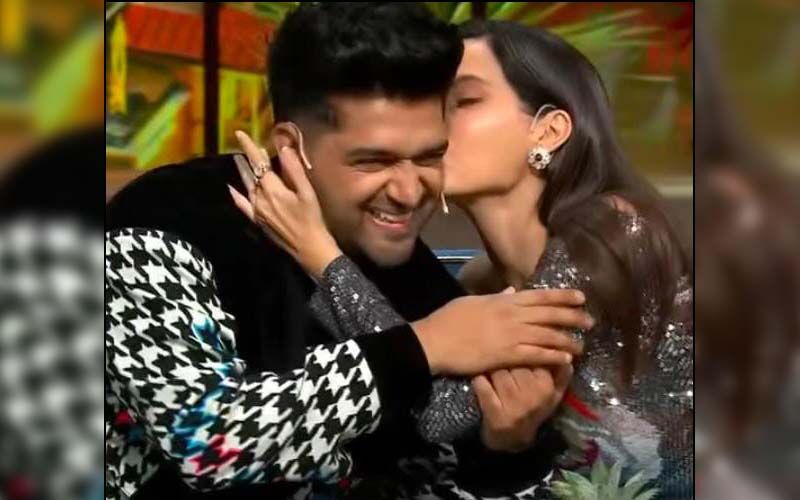The Kapil Sharma Show: Nora Fatehi KISSES Rumoured Boyfriend Guru Randhawa On His Cheeks After He Calls Her Mean For Imitating His Dance Moves