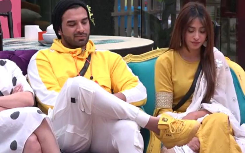 Bigg Boss 13: Mystery Behind The Magical Return Of Paras Chhabra's Yellow Shoes Solved; Truth REVEALED