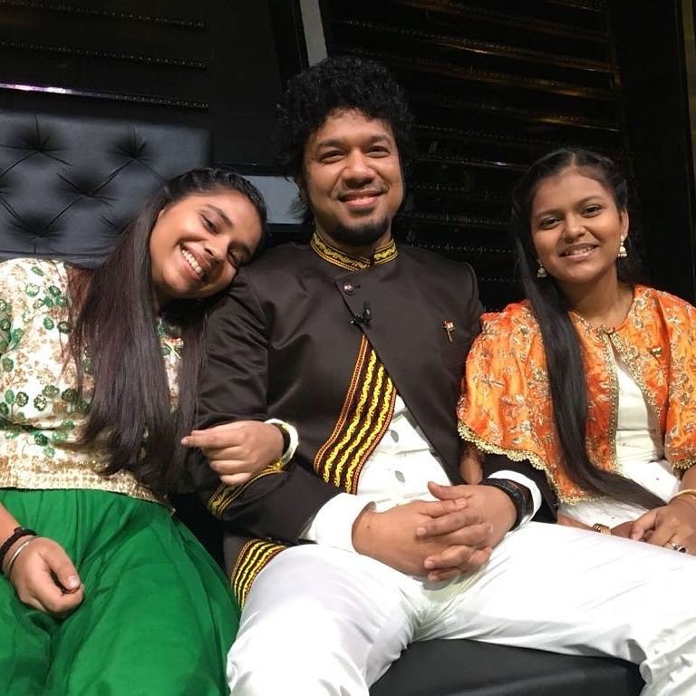 Papon With The Voice Kids 2 Contestants