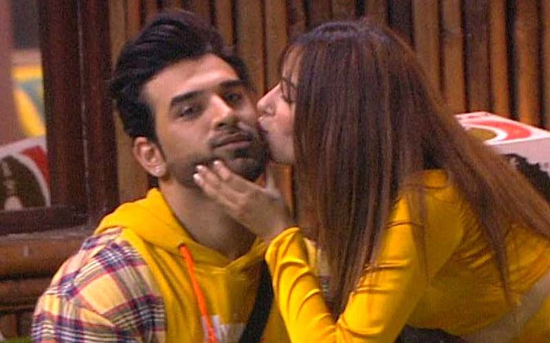 Bigg Boss 13: Mahira Sharma-Paras Chhabra's Romance Is Far From Over; Latter Asks For 'Pappi' From Former On Live Chat