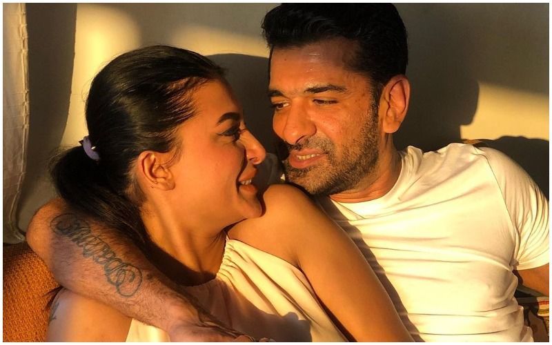 Lovebirds Eijaz Khan and Pavitra Punia's Fun Banter On 'Moti Roti' During Their Live Will Leave You In Splits - WATCH