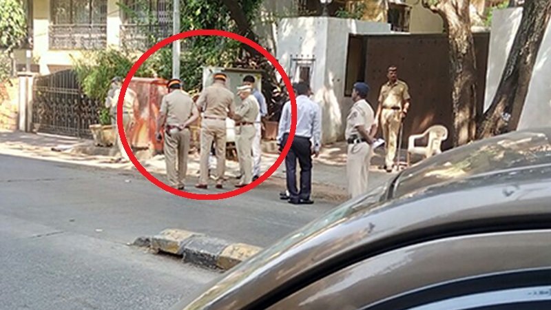 Police Protection Outside Sanjay Leela Bhansalis Office