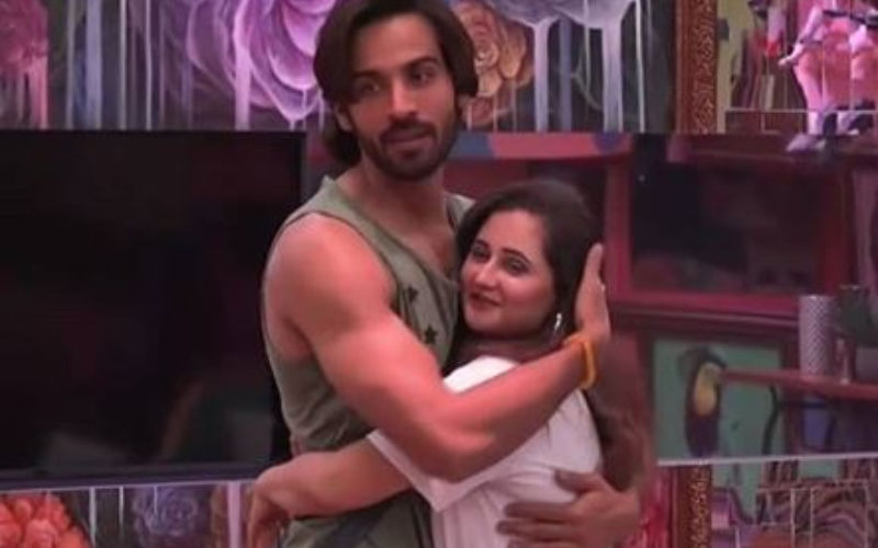 Bigg Boss 13: Rashami Desai Forgives Arhaan Khan For Not Disclosing He Has A Child; Expresses Love