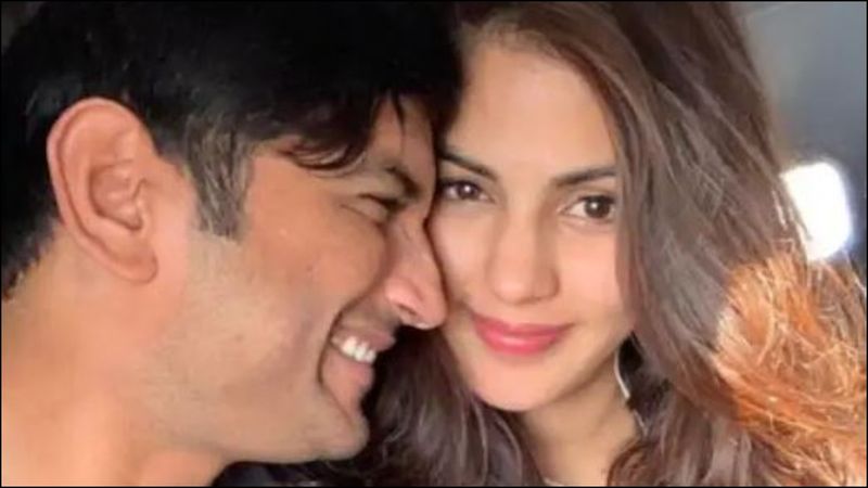 Sushant Singh Rajput Death SC Hearing: Rhea Chakraborty’s Counsel Alleges SSR’s Father Of Using ‘Influential Relatives' To 'Frame Rhea'