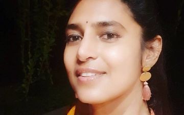 Actress Kasthuri Shankar Caught Eating During A Live Interview With Arnab Goswami, Has A Classic Justification; 'He Wasnt Gonna Let Me Talk Anyways'