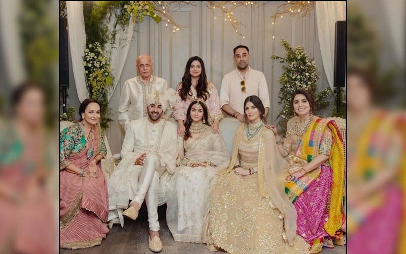 Neetu Kapoor And Riddhima Kapoor REACT As Fan Photoshops Rishi Kapoor In Ranbir Kapoor-Alia Bhatt's Wedding Family Picture; 'Love This'