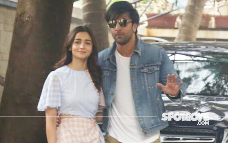 Alia Bhatt-Ranbir Kapoor Wedding Security Arrangements REVEALED: 200 English Speaking Non-Smoking Bouncers To Be Deployed, Team To Get Drones And More