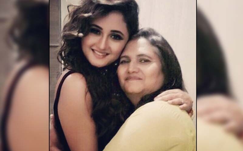 Bigg Boss 15: Rashami Desai's Mother Comes Out In Support Of Her Daughter; Says, 'She Has Been Strong And Fierce Despite All That Has Been Going On Inside'