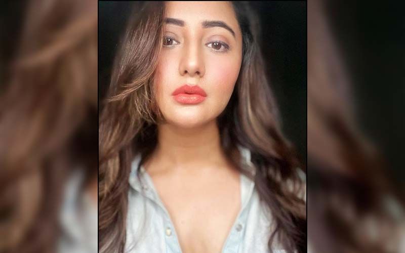 Rashami Desai Is Too Hot To Handle As She Rocks A Plunging Neckline Outfit In Lemon Green; Jacket In Dollar Print Is FAB - Pics