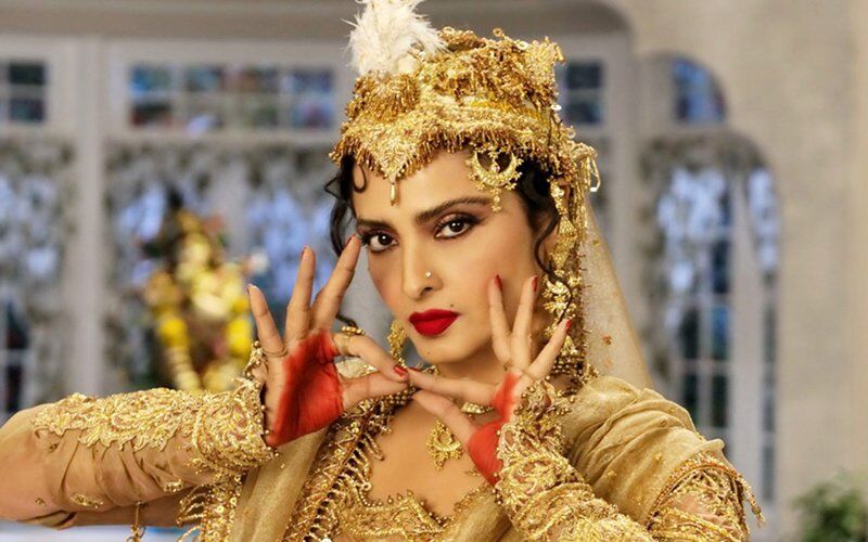 SHOCKING! DID YOU KNOW Rekha Once Said That She Didn't Deserve A National Award For Umrao Jaan?