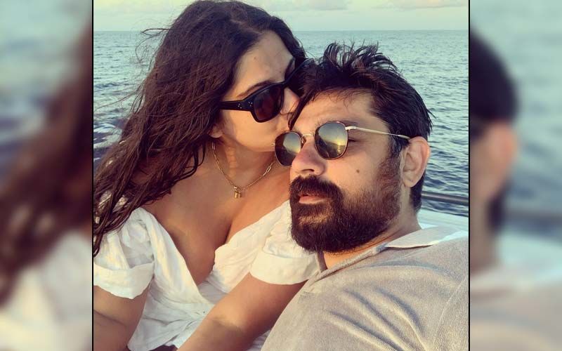 Rhea Kapoor And Karan Boolani Give A Glimpse Of Their Mushy Romance Amid The Maldivian Blues; Sonam Kapoor Drops A Sweet Comment