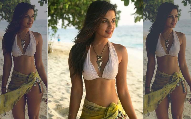 Rhea Chakraborty Asked By A Troll, "Can I Kiss Your Navel?"