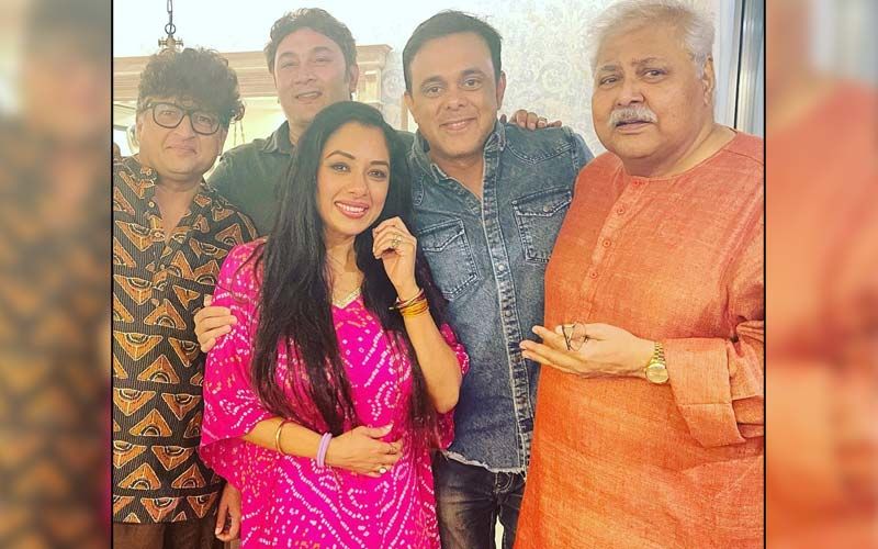 Sarabhai Vs Sarabhai Stars Rupali Ganguly, Sumeet Raghavan, Satish Shah And Rajesh Kumar's Reunion Will Make You Nostalgic; Anupamaa Actress Gives A Glimpse Into It