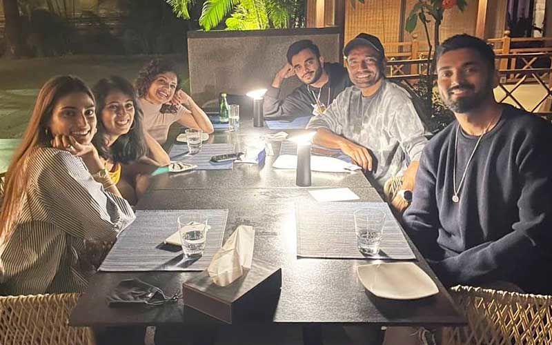Athiya Shetty Dines With Rumoured BF KL Rahul And His Friends; Cricketer Robin Uthappa’s Wife Shheethal Shares Inside Pics