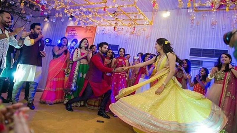 Shahid Kapoor And Mira Rajput's Throwback Wedding Pictures Are All Heart - Album Inside