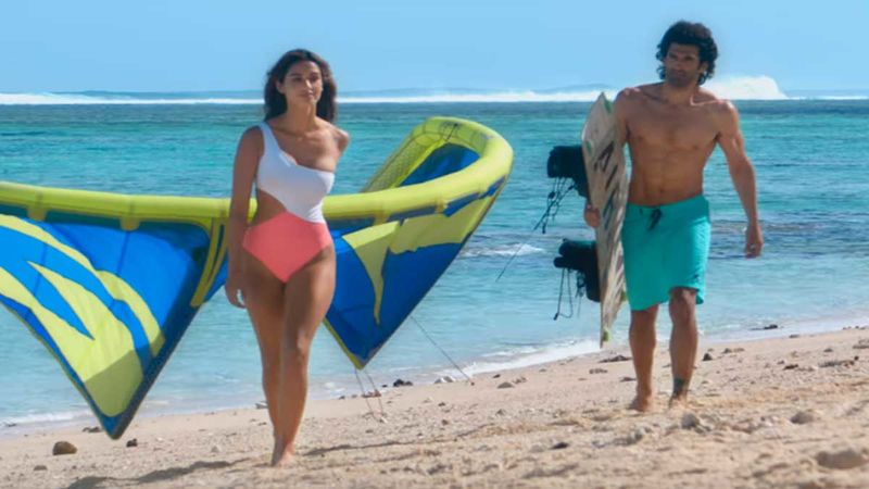 Malang Song Humraah: Aditya Roy Kapur And Disha Patani Experience Fear To Next Level With Some Steamy Chemistry