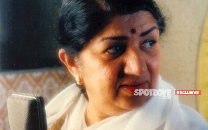 Lata Mangeshkar EXCLUSIVE Interview: Nightingale Says It’s The ‘Worst Time’ She Has Seen Till Date; Adds ‘Durga Puja Will Be Without Fanfare’