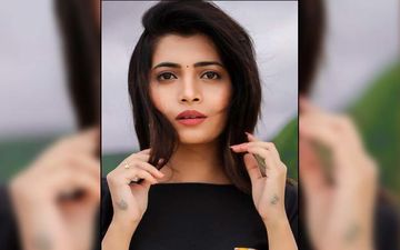 Ruchira Jadhav Flaunts Her Oozing Sensuousness In A Low-Waist Saree And Low-Cut Blouse