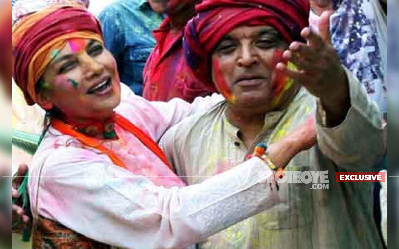 NO HOLI CELEBRATION This Year At Javed Akhtar-Shabana Azmi's Abode, Here's Why- EXCLUSIVE