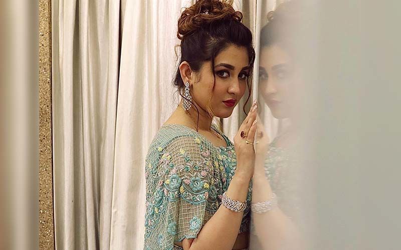 Actress Oindrila Sen Dance On Rabindranath Tagore's Song; Shares Video On Instagram