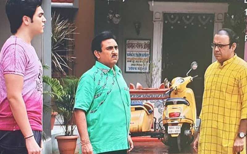 Taarak Mehta Ka Ooltah Chashma: Director Malav Rajda Shares A BTS Still Of Dilip Joshi Aka Jethalal; Reveals He Missed Shoots