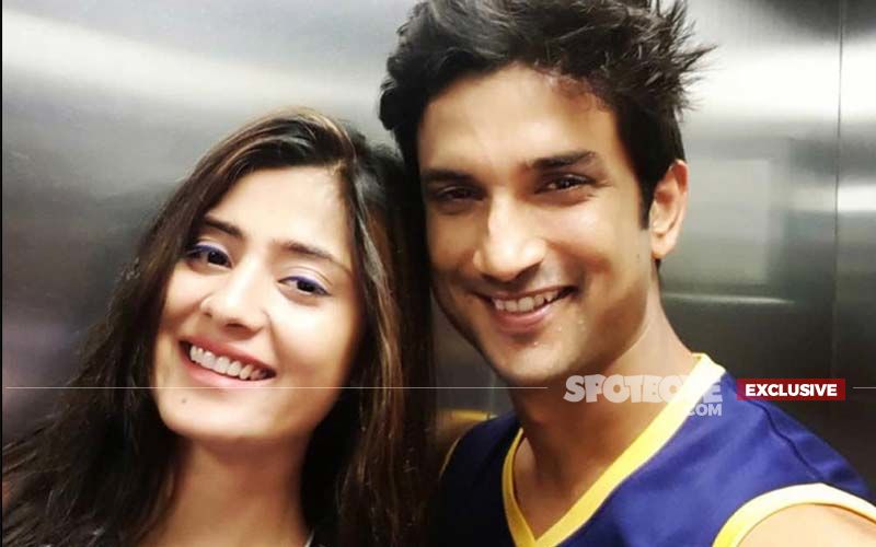 Sushant Singh Rajput's Friend Vaishali Takkar: 'Looks Like A Murder To Me, Real Culprits Are Hiding Behind Rhea Chakraborty'- EXCLUSIVE