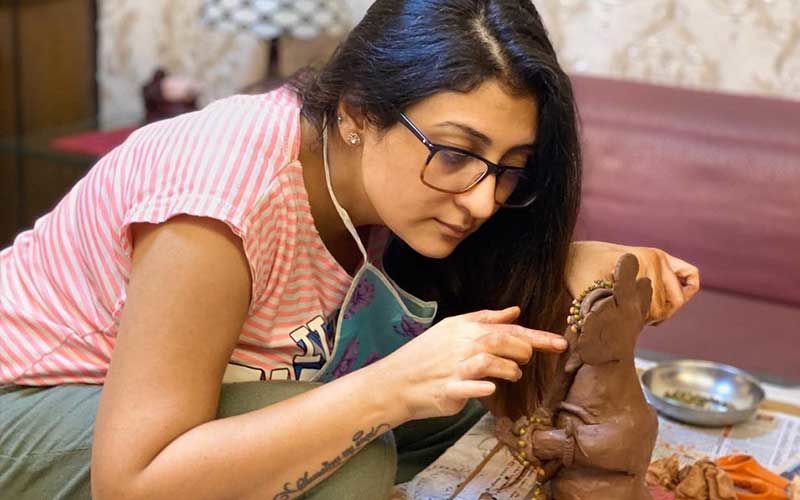 Juhi Parmar Shares A Video As She Makes An Eco-Friendly Ganpati Idol At Home; Reveals It Was A Magical Feeling After The Idol Was Complete