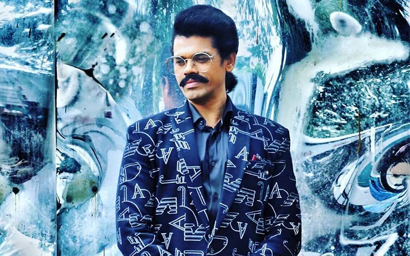 Siddharth Jadhav Reinvents Fashion For Marathi Celebs With This Printed Blazer And Dashing Mustache Look