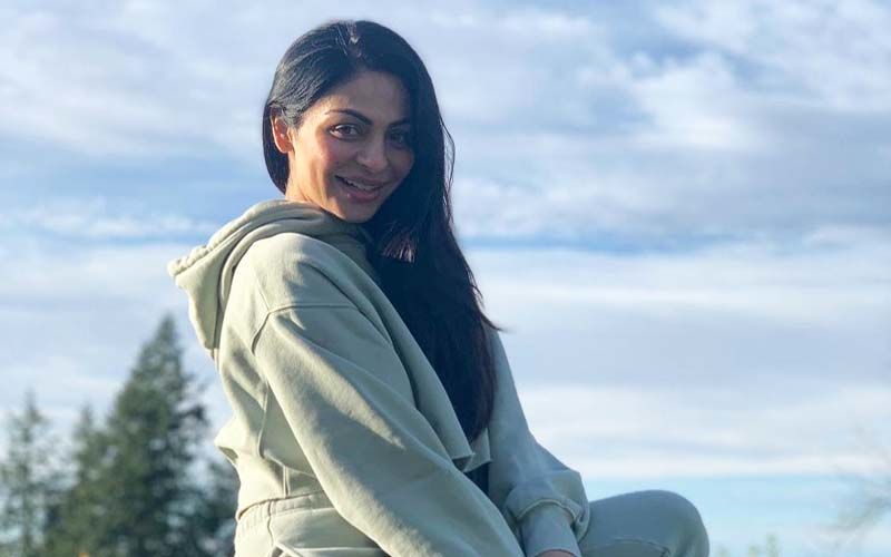 Neeru Bajwa Takes Over Street Style Like A Diva; Shares Pictures On Insta