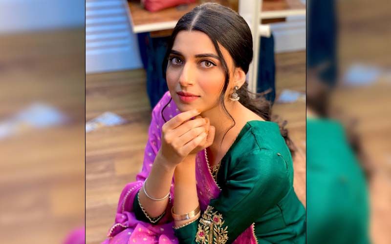 Nimrat Khaira Oozes Sass In A Stunning Salwar Suit; Shares A Pic On Insta