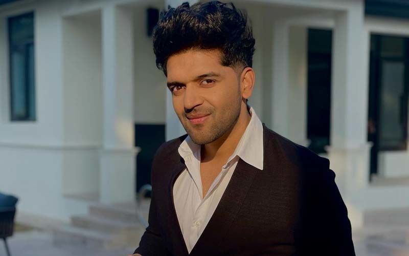 Guru Randhawa Drops Unseen Footage From His Song ‘Mehendi Wale Haath’; Don’t Miss The Video