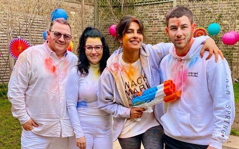 Holi 2021: Priyanka Chopra Jonas Plays With A Funky Water Gun As She Celebrates The Festival Of Colours With Nick Jonas And His Parents - PICS