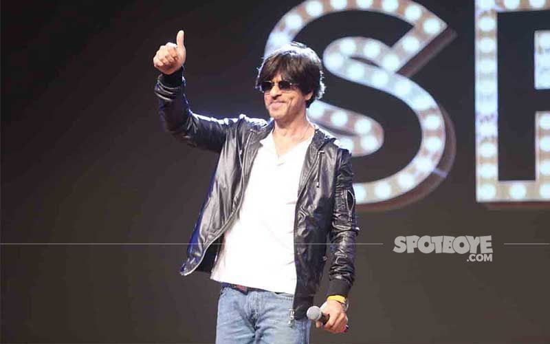 Shah Rukh Khan fans left in awe as the Pathaan star's total outfit for a  recent fan meet costs close to one crore