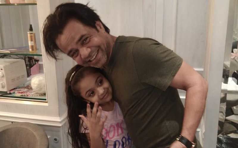 Rajpal Yadav’s Daughter Solves Three Rubik Cubes In Seconds, At Age 7; Actor Is Awestruck By His 'Little Genius' -WATCH Video