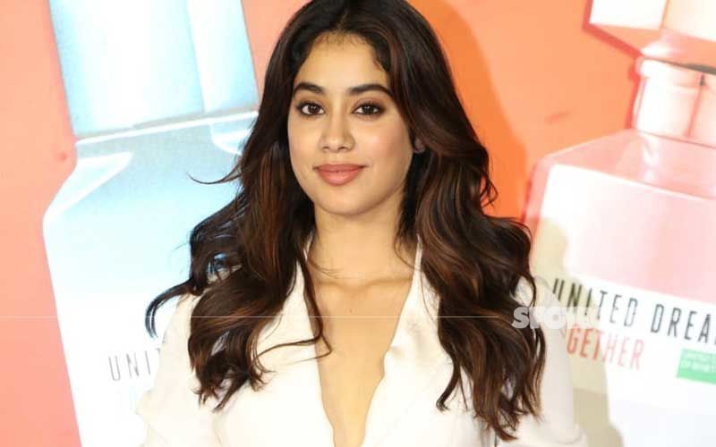 OOPS! Janhvi Kapoor Suffers Wardrobe Malfunction, Accidentally Shows Her Sideboob At Karan Johar’s Birthday Party But Actress Handles It Like A Pro - PIC INSIDE