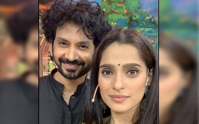 Romantic Marathi Couple Priya Bapat And Umesh Kamat's Chemistry Is Breathtaking In This Photoshoot